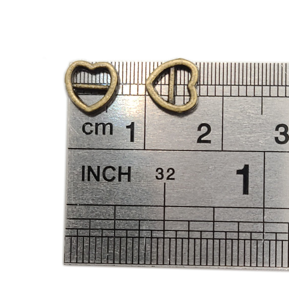 人形用 DIY ドール服の材料 レザークラフトの材料 極小 外径7×7mm 内径
