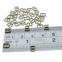 人形用 DIY ドール服の材料 レザークラフトの材料 極小 外径5×6mm 内径3mm ミニチュアパーツ 金属 メッキ 爪有り 日型角カン バックル 金具 5色選択可 30個入